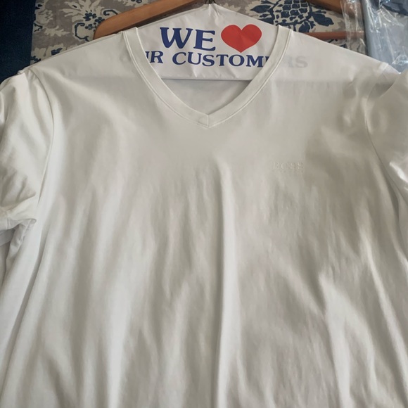 New Men’s Boss Tee White Size M. It’s comfortable and very stylish & slim fit. - Picture 1 of 10
